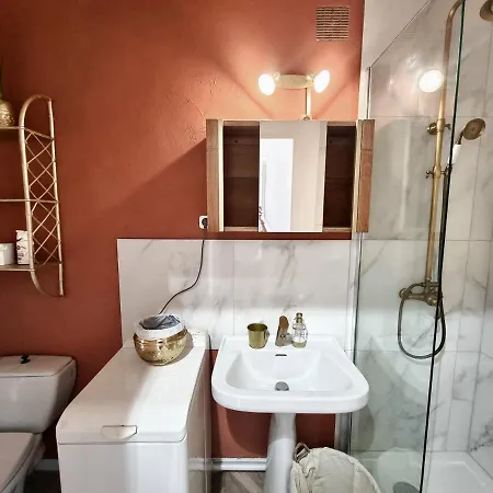 Apartament Avec Superbe Vue 5min A Pied Des Thermes