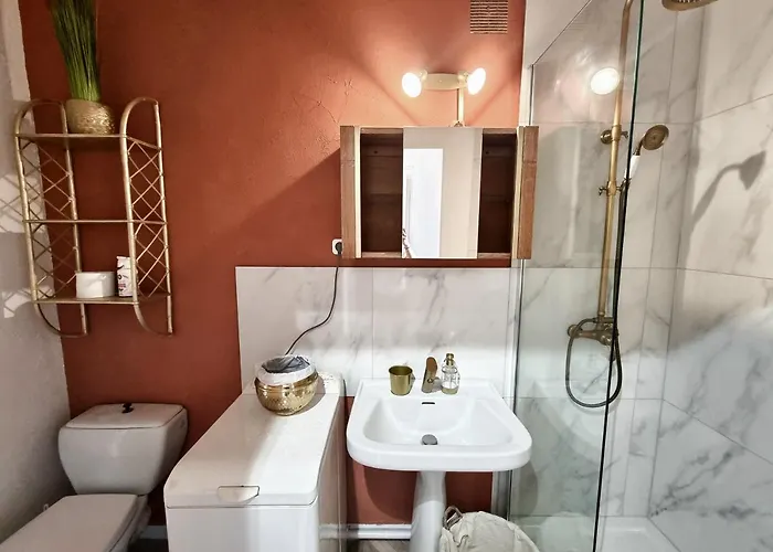 Appartement Avec Superbe Vue 5min à Pied Des Thermes