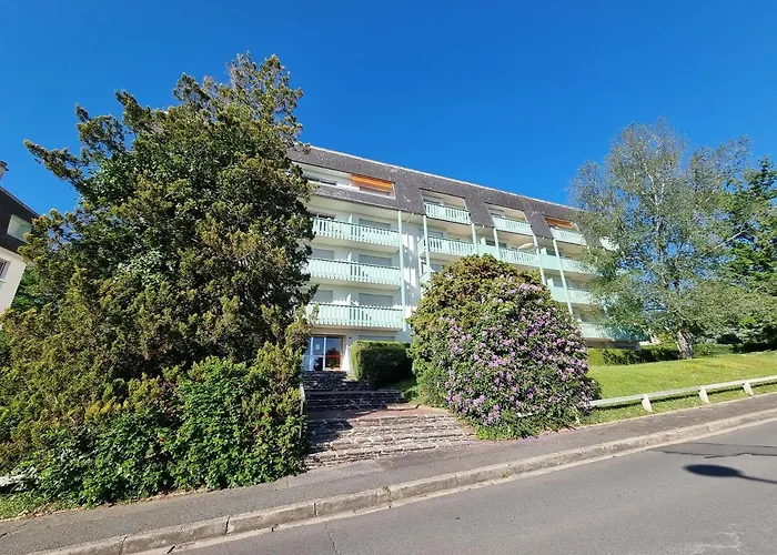 Appartement Avec Superbe Vue 5min à Pied Des Thermes